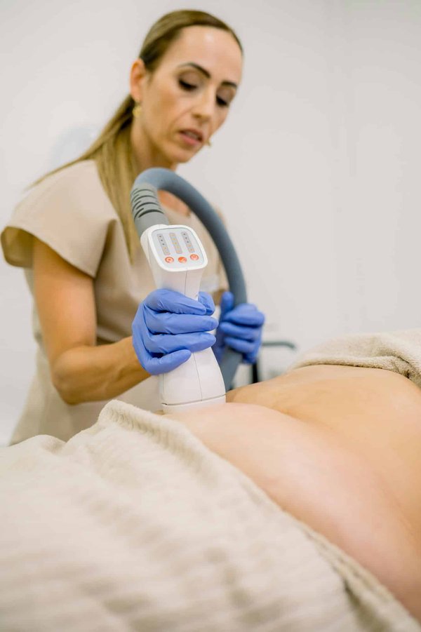 Comment se déroule une séance de cryolipolyse à Montpellier ?